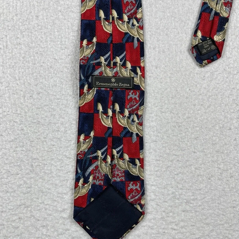 Ermenegildo Zegna Tie Mens OS Red Navy Gold Silk Geometric Crest Luxury Neckwear